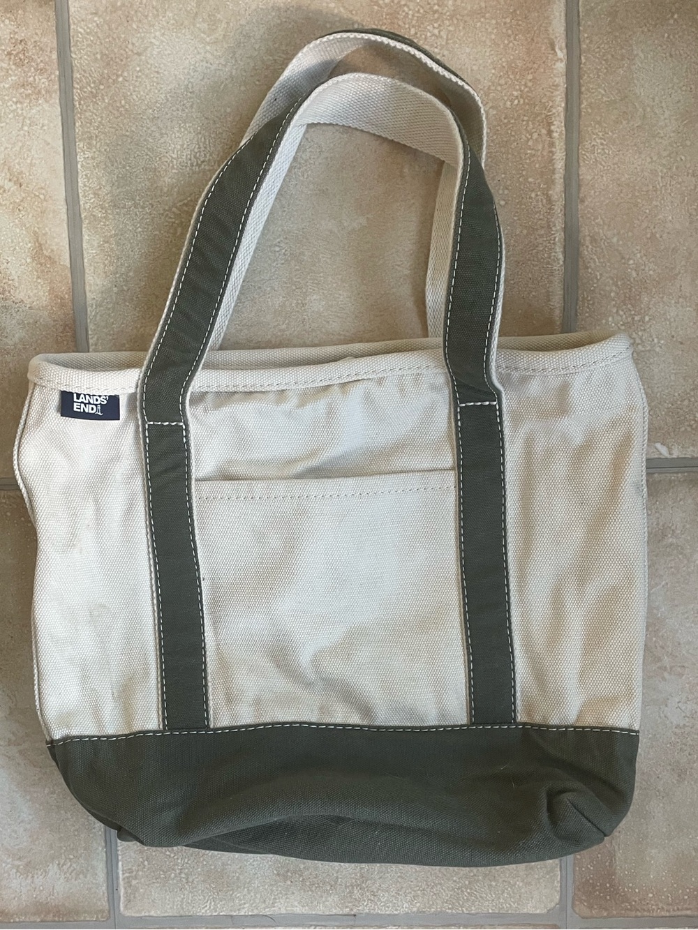 Lands’ End classic canvas tote icream/ivory green trim, sturdy, durable, pockets
